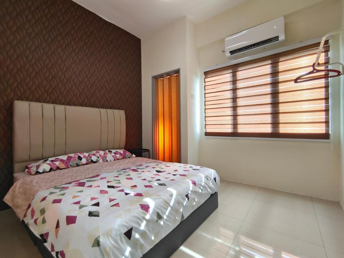 Pavilionvillie M1t572 By Irainbow * Ipoh